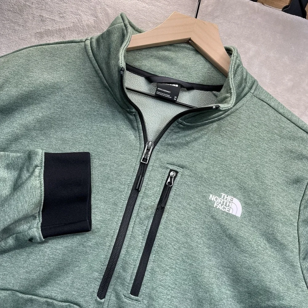 The North Face Men's XL Pioneer Peak Quarter‎ Zip Outdoors